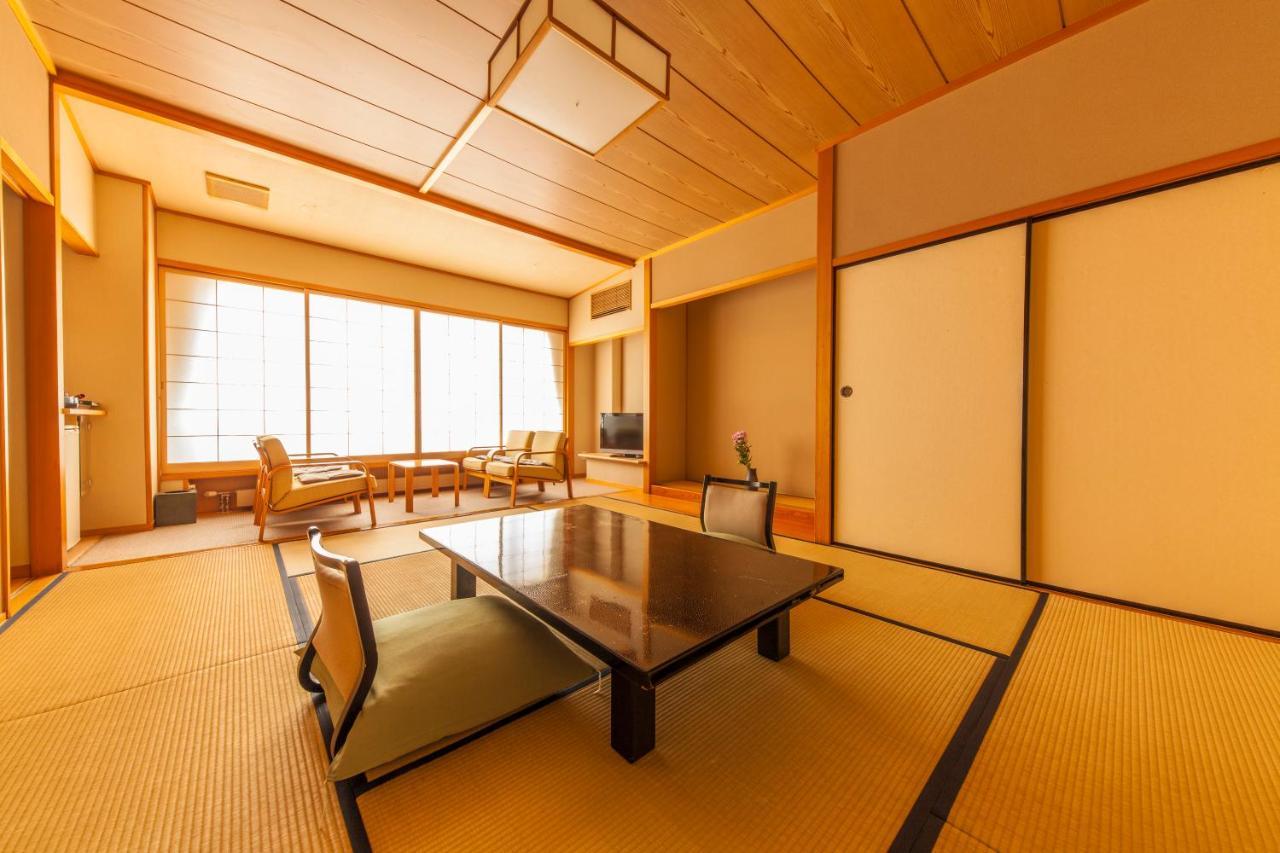 Zazan Minakami Hotel Exterior photo