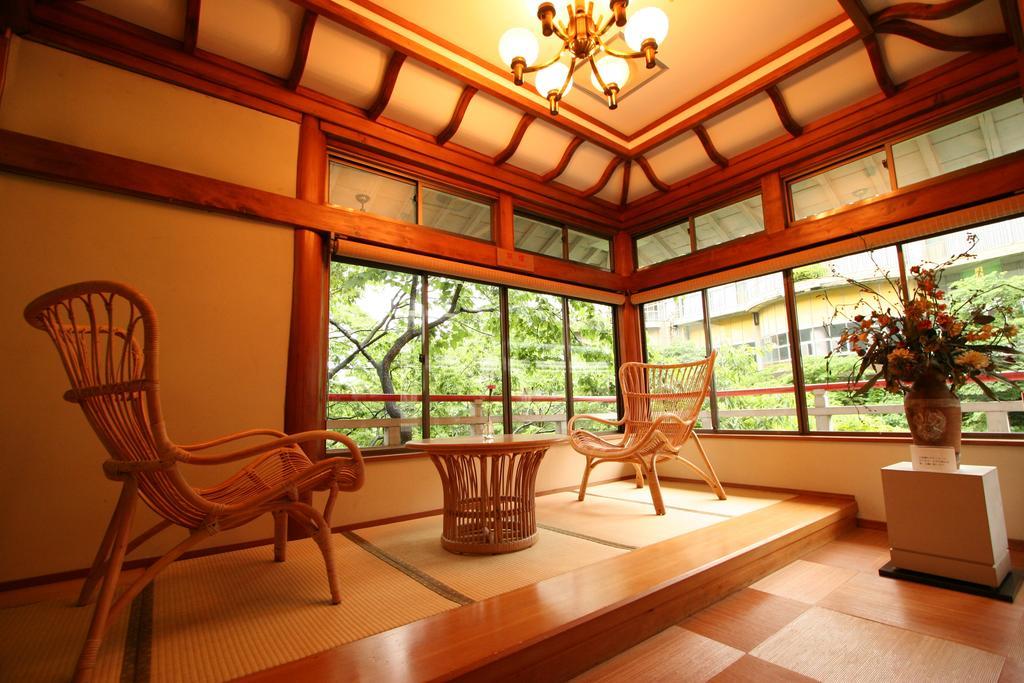 Zazan Minakami Hotel Exterior photo