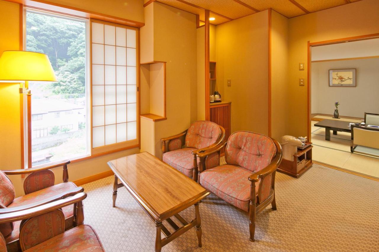 Zazan Minakami Hotel Exterior photo